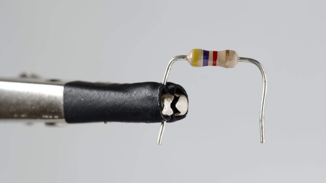 &iquest;Qu&eacute; es la conductividad el&eacute;ctrica y c&oacute;mo entenderla?